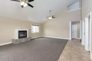 818 N 950 E, Ogden, UT 84404 - Photo 4