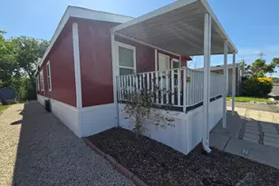 2895 S 2500 W, West Valley, UT 84119 - Photo 2