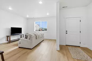 274 W 710 N, Smithfield, UT 84335 - Photo 10