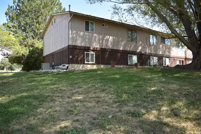 360 N State St, Ferron, UT 84523 - Photo 20