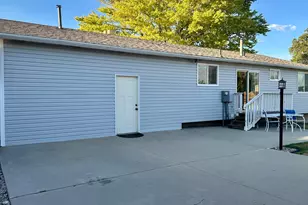 5015 W Niagara Cir S, Salt Lake City, UT 84118 - Photo 18