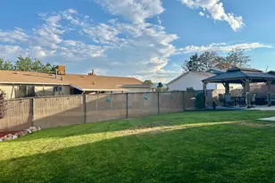 5015 W Niagara Cir S, Salt Lake City, UT 84118 - Photo 16