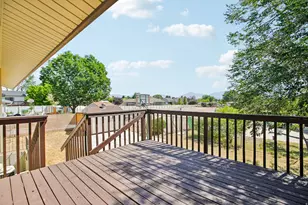 6383 S Lauritzen Dr, Taylorsville, UT 84129 - Photo 26