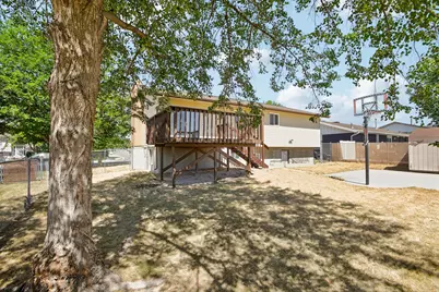 6383 S Lauritzen Dr, Taylorsville, UT 84129 - Photo 28