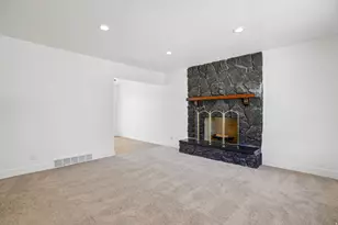 6383 S Lauritzen Dr, Taylorsville, UT 84129 - Photo 4