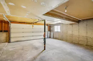 6383 S Lauritzen Dr, Taylorsville, UT 84129 - Photo 22