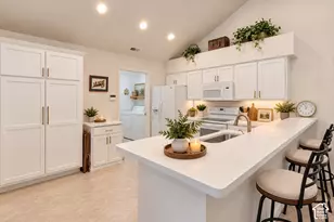 2156 W Jordan Villa Dr, West Jordan, UT 84088 - Photo 10