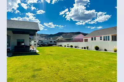 888 W Torrey Pines Dr, Richfield, UT 84701 - Photo 18