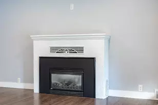 490 W 200 N, Logan, UT 84321 - Photo 6