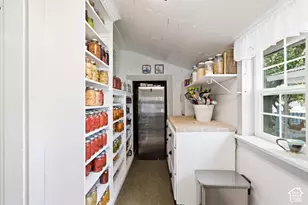 240 S 100 E, Hyrum, UT 84319 - Photo 14