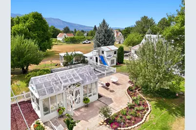 240 S 100 E, Hyrum, UT 84319 - Photo 52
