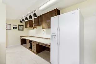 240 S 100 E, Hyrum, UT 84319 - Photo 38