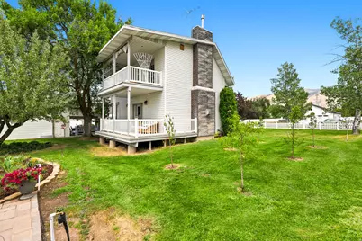 240 S 100 E, Hyrum, UT 84319 - Photo 2