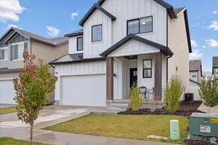 4138 E Sun Crest Dr, Eagle Mountain, UT 84005 - Photo 2