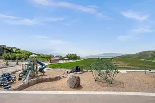 2178 E Whitekirk Way S, Draper, UT 84020 - Photo 18