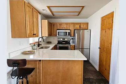 1600 W Pinebrook Blvd #H6, Park City, UT 84098 - Photo 6