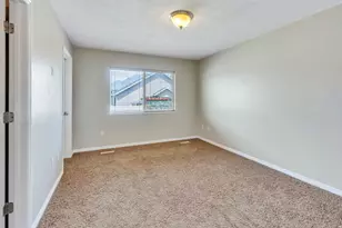 193 E Santa Fe Dr, Springville, UT 84663 - Photo 16