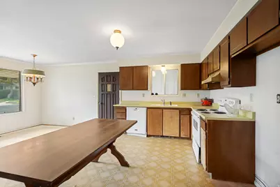 1447 E Hollow Dale Dr, Salt Lake City, UT 84121 - Photo 6