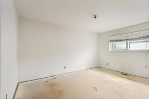 1447 E Hollow Dale Dr, Salt Lake City, UT 84121 - Photo 12