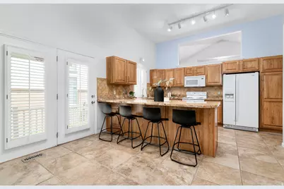 239 E Cottage Wood Ln S, Murray, UT 84107 - Photo 10