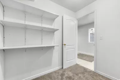 239 E Cottage Wood Ln S, Murray, UT 84107 - Photo 26