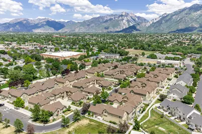 598 E Wyngate Pointe Ln S, Draper, UT 84020 - Photo 8