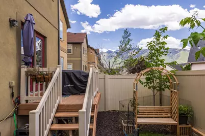 598 E Wyngate Pointe Ln S, Draper, UT 84020 - Photo 36