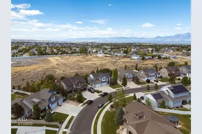 6522 W Davin View Dr, Herriman, UT 84096 - Photo 96
