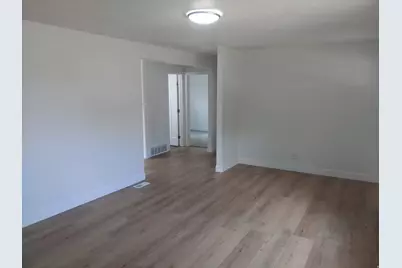 250 E Beryl Ave S, South Salt Lake, UT 84115 - Photo 4