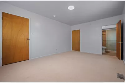 1572 W 500 N, Salt Lake City, UT 84116 - Photo 14