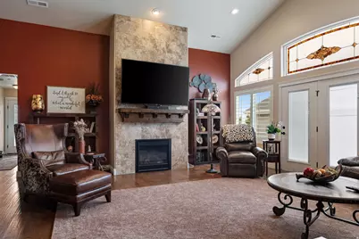 2196 E Valley View Ct N, Layton, UT 84040 - Photo 6