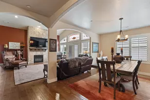 2196 E Valley View Ct N, Layton, UT 84040 - Photo 16