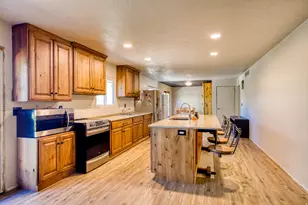 217 E Countryside Circle, Park City, UT 84098 - Photo 8