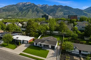 6525 S 2600 E, Cottonwood Heights, UT 84121 - Photo 30
