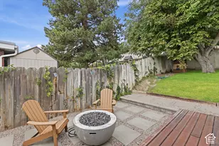 6525 S 2600 E, Cottonwood Heights, UT 84121 - Photo 46