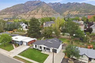 6525 S 2600 E, Cottonwood Heights, UT 84121 - Photo 38