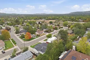 6525 S 2600 E, Cottonwood Heights, UT 84121 - Photo 40
