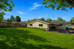 6525 S 2600 E, Cottonwood Heights, UT 84121 - Photo 26