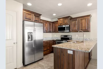 1146 W Excalibur Way, West Haven, UT 84401 - Photo 1
