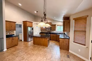 14496 S Fox Creek Dr, Herriman, UT 84096 - Photo 2