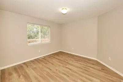 835 N 975 E, Ogden, UT 84404 - Photo 28