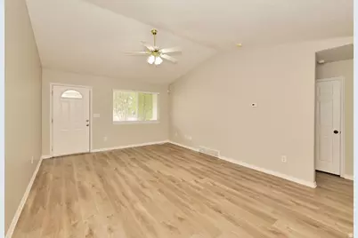 835 N 975 E, Ogden, UT 84404 - Photo 40