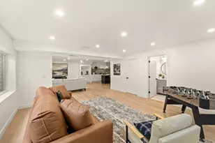 11557 S Sunburn Ln, Sandy, UT 84094 - Photo 68