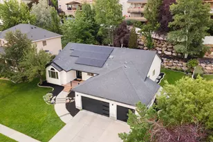11557 S Sunburn Ln, Sandy, UT 84094 - Photo 84