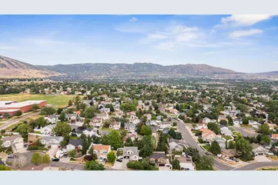 11557 S Sunburn Ln, Sandy, UT 84094 - Photo 90