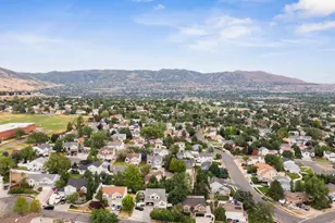 11557 S Sunburn Ln, Sandy, UT 84094 - Photo 90