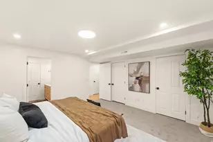 11557 S Sunburn Ln, Sandy, UT 84094 - Photo 28