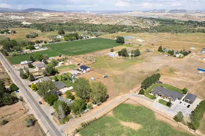 2266 N 3500 W, Vernal, UT 84078 - Photo 16