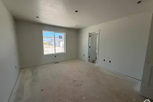 2762 W Guernsey Ln, Plain City, UT 84404 - Photo 6