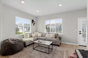 15059 S Reins Wy, Bluffdale, UT 84065 - Photo 8